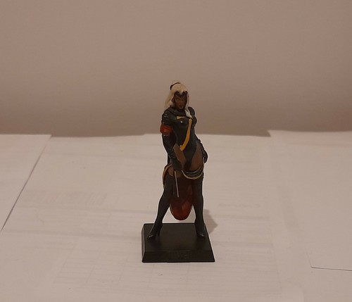 Storm statuina supereroi - statuina,