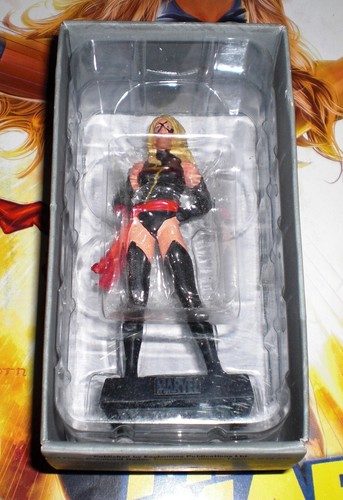 Miss marvel statuina - marvel,