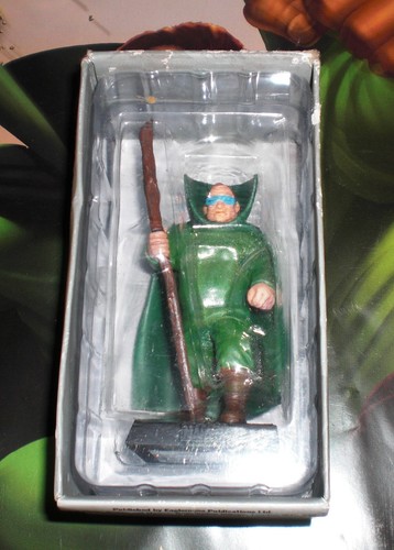 Moleman statuina supereroi - 81,